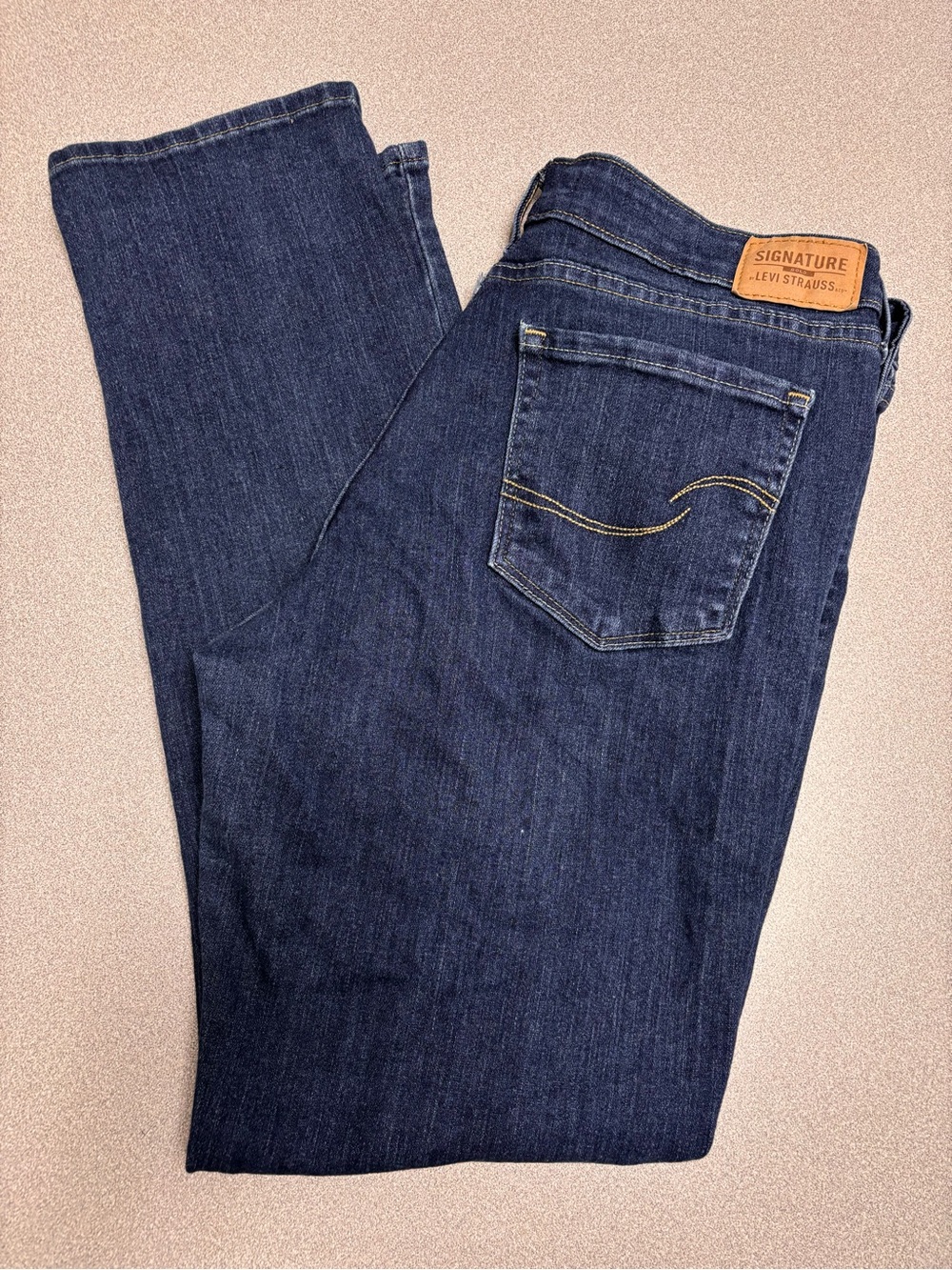 Levi's Jeans Signature Gold Womans 12 M Mid Rise Straight Western Classic Trendy